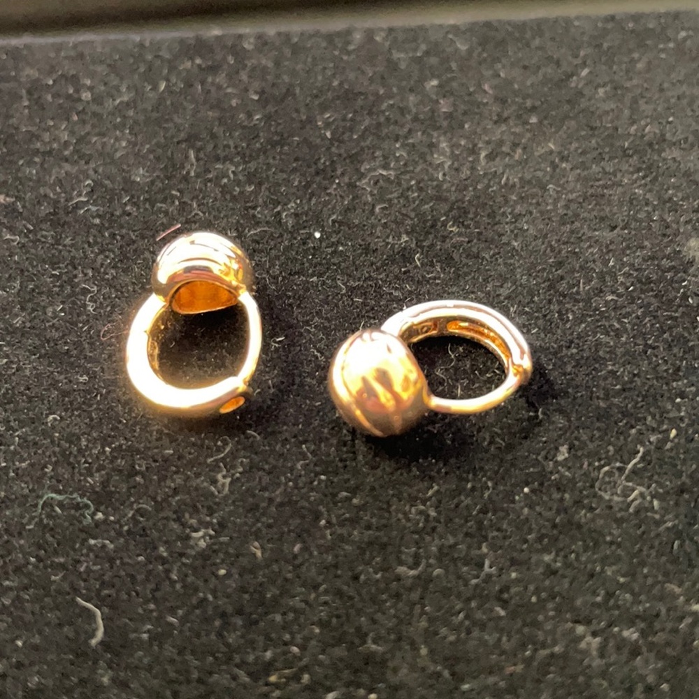 Cute small earrings gold plated